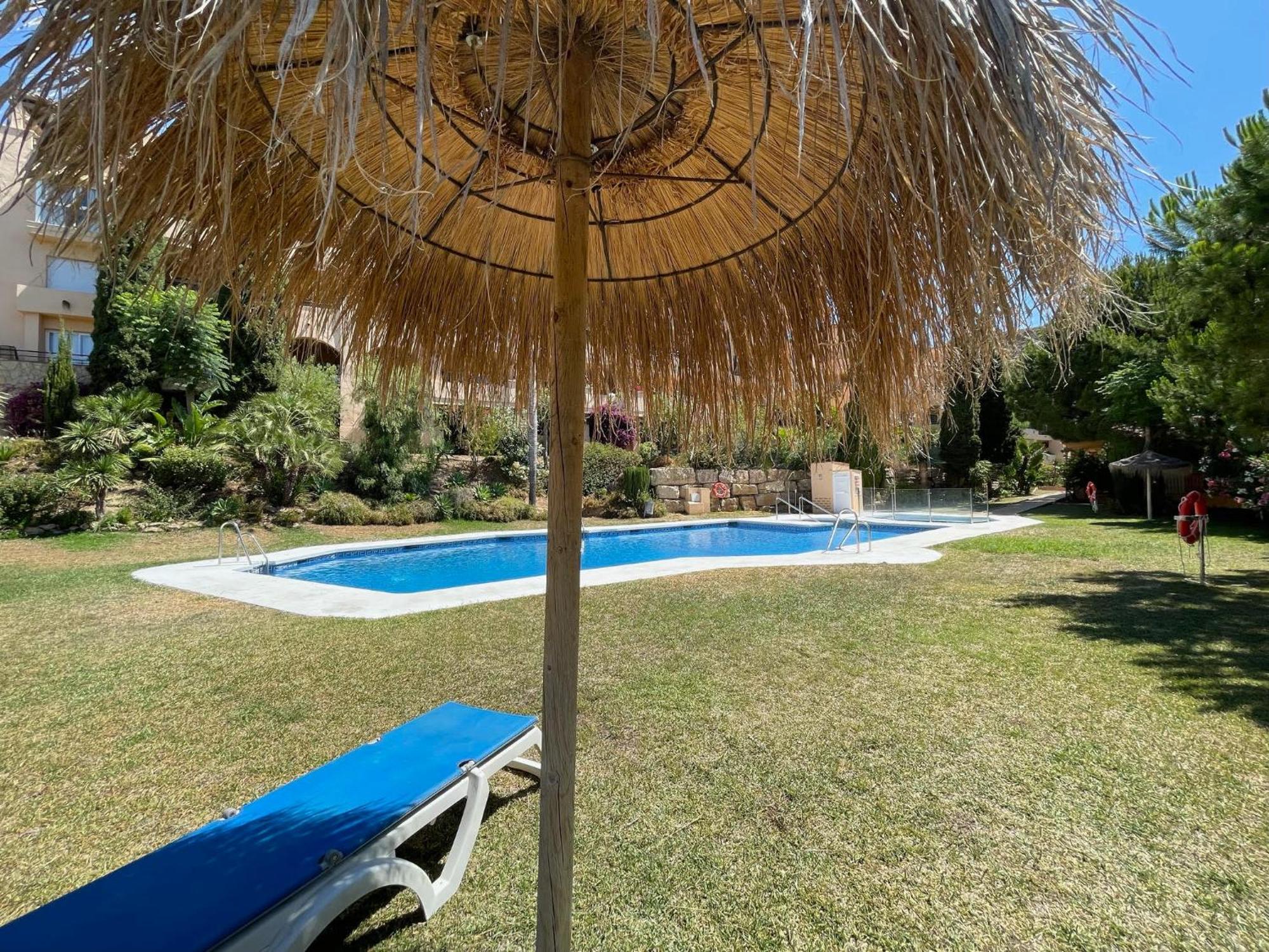 3 Bedroom, Floor With Fantastic Terrace And Pools Sitio de Calahonda