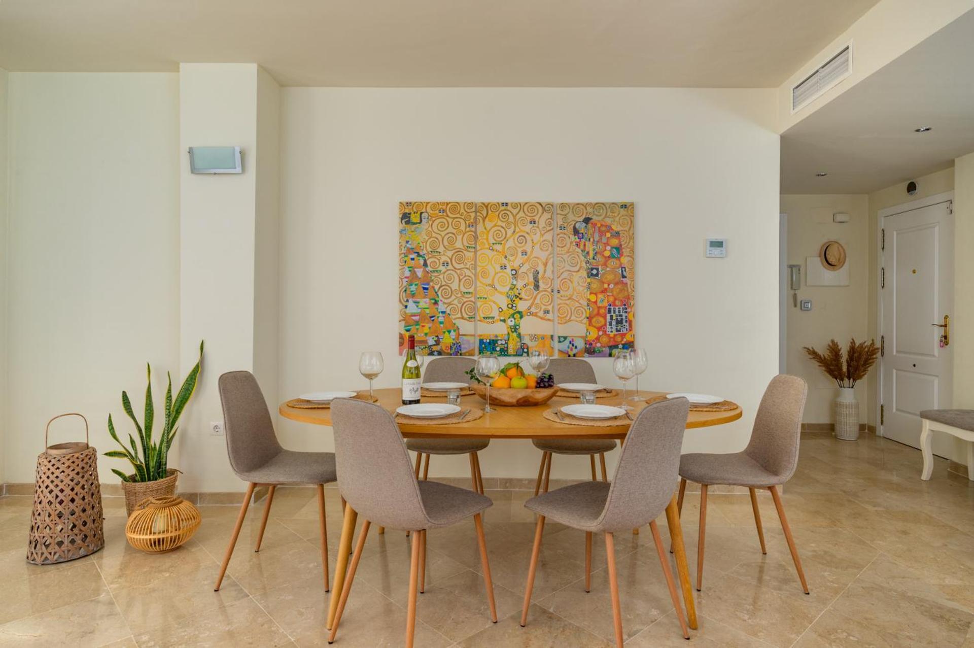 Appartement 3 Bedroom, Floor With Fantastic Terrace And Pools